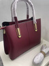 輕奢侈包包女款包品牌手提包2026年新款時(shí)尚大容量媽媽單肩斜挎包 酒紅色 曬單實(shí)拍圖