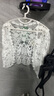 tromlfz夏天百搭短袖外搭小披肩女夏薄款外套蕾絲針織衫鏤空坎肩短裝上衣 小花 白色 XL (建議101-125斤) 曬單實(shí)拍圖