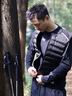 OMG白鴨絨羽絨服馬甲男秋冬防風(fēng)保暖背心戶(hù)外訓練健身運動(dòng)外套內搭 暗夜黑升級版 XL (140-160斤) 曬單實(shí)拍圖