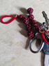 吉照堂正品馬本命年生肖三合六合朱砂平安鑰匙扣大勢至汽車(chē)掛件飾品禮物 【蛇】三合六合生肖化解鑰匙扣 【吉祥中國紅】 曬單實(shí)拍圖