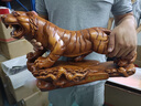 慕芳閣 實(shí)木雕黑檀木老虎擺件生肖虎客廳玄關(guān)辦公室桌面裝飾擺件送客戶虎年禮物公司開業(yè)禮品商務(wù)禮品 小號(hào)黑檀木虎嘯山河（長(zhǎng)30cm） 曬單實(shí)拍圖