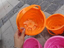 華智小桶加厚兒童玩具桶塑料玩沙小桶幼兒園寶寶戲水小水桶釣魚(yú)池水桶 城堡桶 曬單實(shí)拍圖