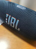 JBL CHARGE5 音乐冲击波五代 便携式蓝牙音箱+低音炮 户外防水防尘 桌面音响 增强版赛道扬声器  蓝色 实拍图