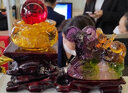 騰涵集雅軒宋韶光大師2025蛇年吉祥物生肖屬豬 頭角崢嶸 琉璃擺件禮品 擺件+聚寶盆 曬單實(shí)拍圖