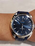 歐米茄（OMEGA）瑞表男海馬系列自動機械鏤空日歷防磁腕表41mm 藍色表盤220.12.41.21.03.001 曬單實拍圖