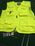 北狼盾 多口袋馬甲男士網(wǎng)眼攝影V領(lǐng)背心休閑馬夾可印字8898 熒光色 薄款 S (適合100斤-110斤) 曬單實(shí)拍圖