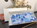 瑪麗亞·古琦（MARJAKURKI）媽媽生日禮物小方巾真絲絲巾禮盒裝雨中采蘑菇藍 曬單實(shí)拍圖