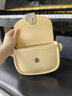 One time甜酷時(shí)光桃心包輕奢小眾時(shí)尚百搭精致感新款大學(xué)生外出上課小拎包 嫩黃色 曬單實(shí)拍圖