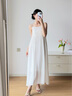 對白海邊度假風(fēng)吊帶連衣裙女2026夏季新款法式寬松顯瘦褶皺長(cháng)裙子 雅白色 S 曬單實(shí)拍圖