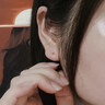 蔓笙純999銀耳釘女高級感耳環(huán)2025年新款足銀飾養(yǎng)耳洞耳骨釘小耳飾 S999足銀養(yǎng)耳棒一對 曬單實拍圖