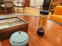 雅布茶水分離泡茶杯雙層玻璃杯過(guò)濾紅茶男女士送禮物高端商務(wù)泡茶杯 星空藍 380ML 曬單實(shí)拍圖