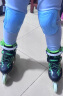 美洲狮（COUGAR）轮滑鞋儿童闪光溜冰鞋男女滑冰旱冰鞋女轮滑鞋男童 黑绿全闪套装 L(可调37-41码) 实拍图