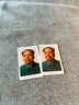 韶潤故都 毛主席像章 帶盒精品胸章 胸針標準版全品徽章 高檔金色紀念章 金色2.0CM扣式【紅盒】 曬單實拍圖