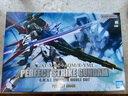 萬(wàn)代（BANDAI）高達(dá)拼插拼裝模型玩具 PG 1/60 Gundam敢達(dá) PG 全裝備完美強(qiáng)襲 5059011 曬單實(shí)拍圖