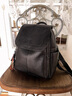 viney牛皮雙肩包女新款時(shí)尚初中大學(xué)生書(shū)包輕便百搭旅游旅行大容量背包 黑色 休閑通勤輕奢高顏值登山電腦包 曬單實(shí)拍圖