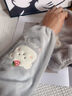察今可愛(ài)毛絨袖套成人女生兒童長(zhǎng)款防臟手袖冬季羽絨服套袖小熊男護(hù)袖 灰色草莓小熊-加厚長(zhǎng)款 曬單實(shí)拍圖