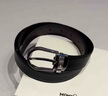 萬寶龍（MONTBLANC）男士經(jīng)典休閑針扣黑/棕色雙面腰帶皮帶 113834 曬單實拍圖