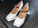 達芙妮超高跟鞋女法式氣質(zhì)一字式扣帶方頭粗跟單鞋女4623101118 米色39 曬單實(shí)拍圖