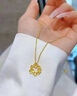 中國黃金（CHINA GOLD）蝶戀花黃金項鏈女蝴蝶桂花足金吊墜黃金鎖骨鏈情人節實(shí)用生日禮物 蝶戀花項鏈 約3.1g 曬單實(shí)拍圖
