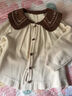 幼悠女童編織立體麥穗絞花翻領(lǐng)開(kāi)衫2024秋季甜美可愛(ài)保暖休閑毛衣 米色 90 cm 曬單實(shí)拍圖