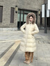 雪中飛狐貍毛領(lǐng)連帽長(cháng)款羽絨服女25新款加厚收腰顯瘦90絨外套冬季米色M 曬單實(shí)拍圖