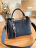 caibukaier手提包包女包牛皮大容量媽媽包中年單肩實(shí)用生日38女神節禮物 【藍色】三八3.8節送老婆媽媽 時(shí)尚百搭休閑通勤輕奢品牌斜挎包 曬單實(shí)拍圖