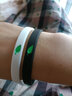 BJYL潮牌小清新手環(huán)男女情侶款橡膠腕帶學(xué)生運動(dòng)硅膠手環(huán)手飾小禮物 黑白葉子一對 曬單實(shí)拍圖