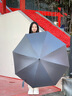 左都（ZUODU）碳纖維長(cháng)柄雨傘黑膠遮陽(yáng)傘超輕加大加厚結實(shí)抗風(fēng)傘晴雨兩用雙人傘 【摩登灰】碳纖維+黑膠防曬+晴雨 曬單實(shí)拍圖
