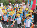 樂(lè )宇軒幼兒園小黃帽小芽小學(xué)生郊游圓頂兒童帽日系帽子透氣帶網(wǎng)眼漁夫帽 綠芽小黃帽1頂 （春夏款） 曬單實(shí)拍圖