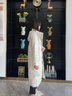 波司登（BOSIDENG）羽絨服鵝絨女長(cháng)款連帽新國標90絨商場(chǎng)同款寬松休閑外套 奶白菱形格提花8958 XS 155/80A 體重約100斤以?xún)?曬單實(shí)拍圖