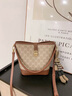 愛(ài)情海托特包包女包通勤大容量單肩斜挎包通勤送生日情人節禮物女朋友 【米白】品牌百搭小眾高級感實(shí)用 簡(jiǎn)約輕奢高檔潮流ins風(fēng)大包 曬單實(shí)拍圖