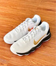 耐克男子實(shí)戰籃球鞋冬季抗扭低幫NIKE HYPERDUNK 2017 LOW HV1793 170白/金屬金/黑 42.5 曬單實(shí)拍圖