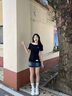 LDBE辣妹美式復(fù)古短袖t恤女夏季2025爆款小眾設(shè)計(jì)感顯瘦修身收腰上衣 黑色 L 【110-120斤】 曬單實(shí)拍圖