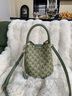 viney牛皮手提包包女包斜挎包高級感品牌生日情人節禮物送女友老婆 【綠色】新年送女生實(shí)用女生水桶包 輕奢時(shí)尚菜籃子單肩包 曬單實(shí)拍圖
