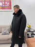啄木鳥中老年羽絨服男裝加厚長(zhǎng)款過(guò)膝爸爸大碼冬季爺爺外套老人保暖大衣 黑色-無(wú)毛領(lǐng) 2XL/185(可穿150-165斤) 曬單實(shí)拍圖