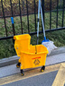 商用大號手動(dòng)下壓式單桶榨水車(chē)拖把桶保潔車(chē)擰水擠水桶拖地壓水車(chē) 單桶榨水車(chē)(36L)黃色 曬單實(shí)拍圖