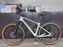 迪卡儂（DECATHLON）Race 900競賽碳纖維越野高端山地車(chē)線(xiàn)控變速自行車(chē)OVB1 白色 29英寸 L碼 適合身高175cm~184cmcm 曬單實(shí)拍圖