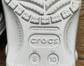 卡駱馳（crocs）貝雅洞洞鞋男女鞋戶外涼拖休閑拖鞋沙灘鞋涼鞋 10126-100 M8W10 曬單實拍圖