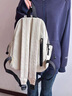 星之海小型輕便簡(jiǎn)約雙肩包女2025新款時(shí)尚大學(xué)生書(shū)包男旅游戶(hù)外小號背包 白色小號【帶小黑球掛件】 曬單實(shí)拍圖
