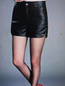 皮爾卡丹（pierre cardin）韓版pu皮短褲秋冬新款熱褲韓版修身皮褲顯瘦女高腰靴褲【不掉皮】 黑色 S (腰圍1尺9) 曬單實(shí)拍圖