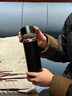 DICAZEE一鍵開(kāi)蓋車(chē)載保溫杯顯溫茶水分離杯水杯商務(wù)伴手禮教師節禮物紳士黑【陶瓷智能顯溫】480ml 曬單實(shí)拍圖