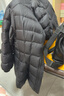 江南布衣（JNBY）【商場(chǎng)同款】24冬新品羽絨服女設計感寬松連帽菱格肌理5O0C12160 001/本黑 XS 曬單實(shí)拍圖