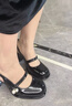 依思 Q（exull）包頭涼鞋女2025新款夏季軟底增高單鞋女新品粗跟輕便一腳蹬女鞋 黑色-方頭珍珠款 37 曬單實(shí)拍圖