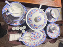 陶沁泉青花玲瓏復古風景德鎮(zhèn)骨瓷高檔餐具整套碗盤碗筷青花瓷喬遷之喜 青花釉里紅玲瓏餐具 68頭 曬單實拍圖