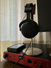 拜雅（beyerdynamic）DT880頭戴式高保真HiFi耳機半開(kāi)放式音樂(lè )設備/立體環(huán)繞音效/黑色有線(xiàn)特別版 【DT880夜霧黑特別版丨250Ω】 曬單實(shí)拍圖