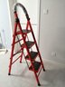 酷敦梯子家用梯鋁合金人字梯加厚折疊梯子室內多功能樓梯登高小梯子 紅色加厚四步梯升級卡扣 曬單實(shí)拍圖
