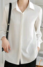 FitonTon緞面襯衫女長(cháng)袖秋冬百搭職業(yè)襯衣復古港風(fēng)垂感通勤上衣 白色 S 曬單實(shí)拍圖