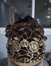 確不凡回族女式包頭帽四季款刺繡花朵包頭帽薄款蕾絲帽洋氣遮白發(fā)帽時尚 咖色 花朵刺繡盤花帽 均碼(后面有松緊) 曬單實拍圖
