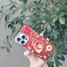 巴蒂尼 紅色金幣福袋適用iPhone16手機(jī)殼蘋(píng)果15promax全包防摔14pro新年款13高級(jí)感12硅膠11創(chuàng)意情侶 紅底福袋+紅福袋公仔組合 iPhone 16 曬單實(shí)拍圖
