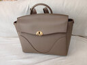 OLEADA海浪包新款14寸電腦包卡行李箱通勤大容量雙肩包女小眾設計七夕 拿鐵色[可放14寸電腦] 曬單實(shí)拍圖